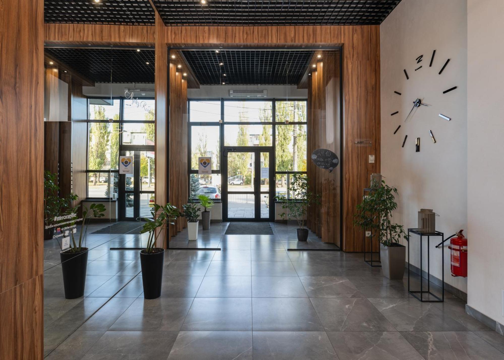 Nyvky Residence Kyiv Exterior photo