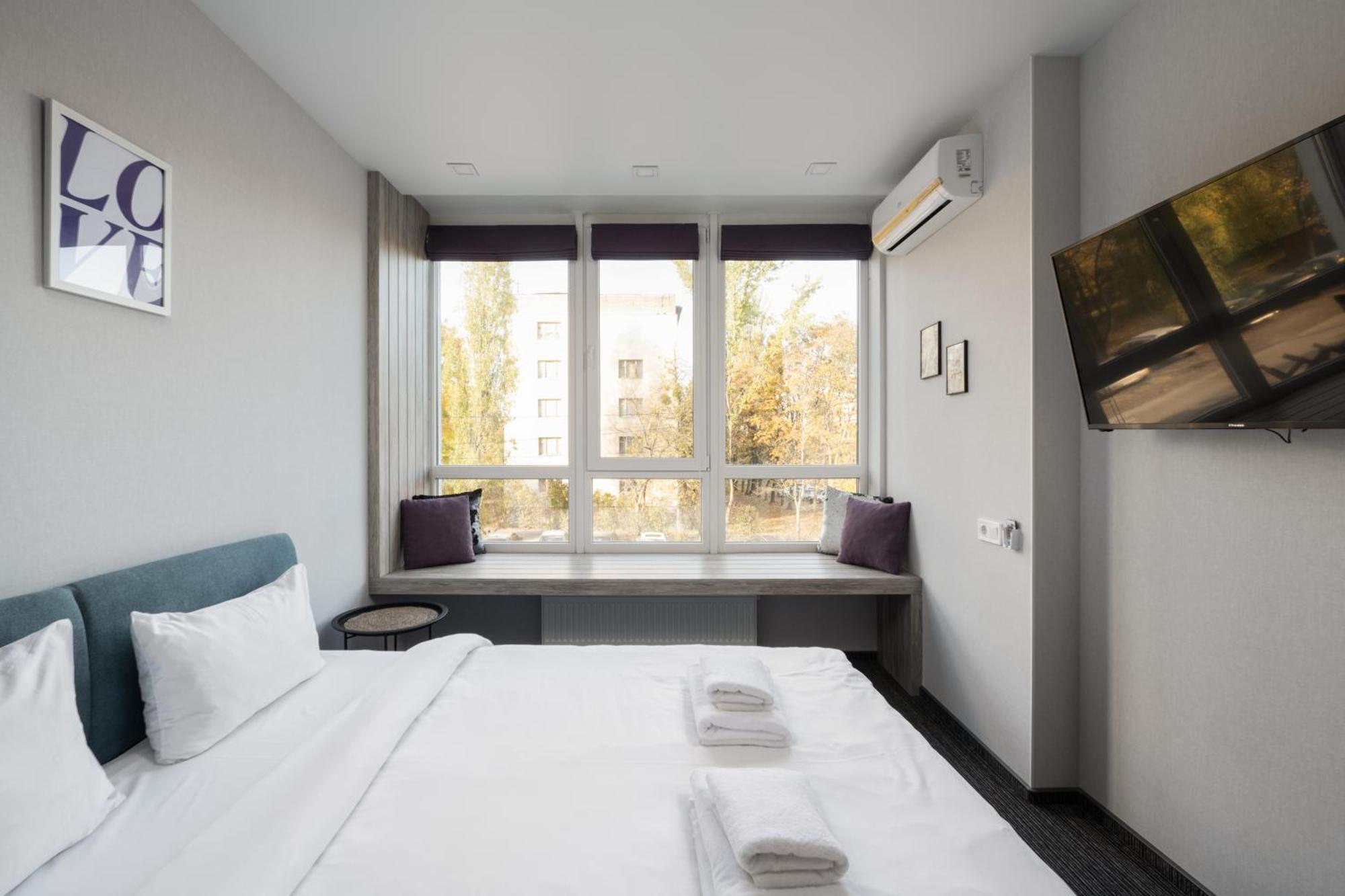 Nyvky Residence Kyiv Exterior photo
