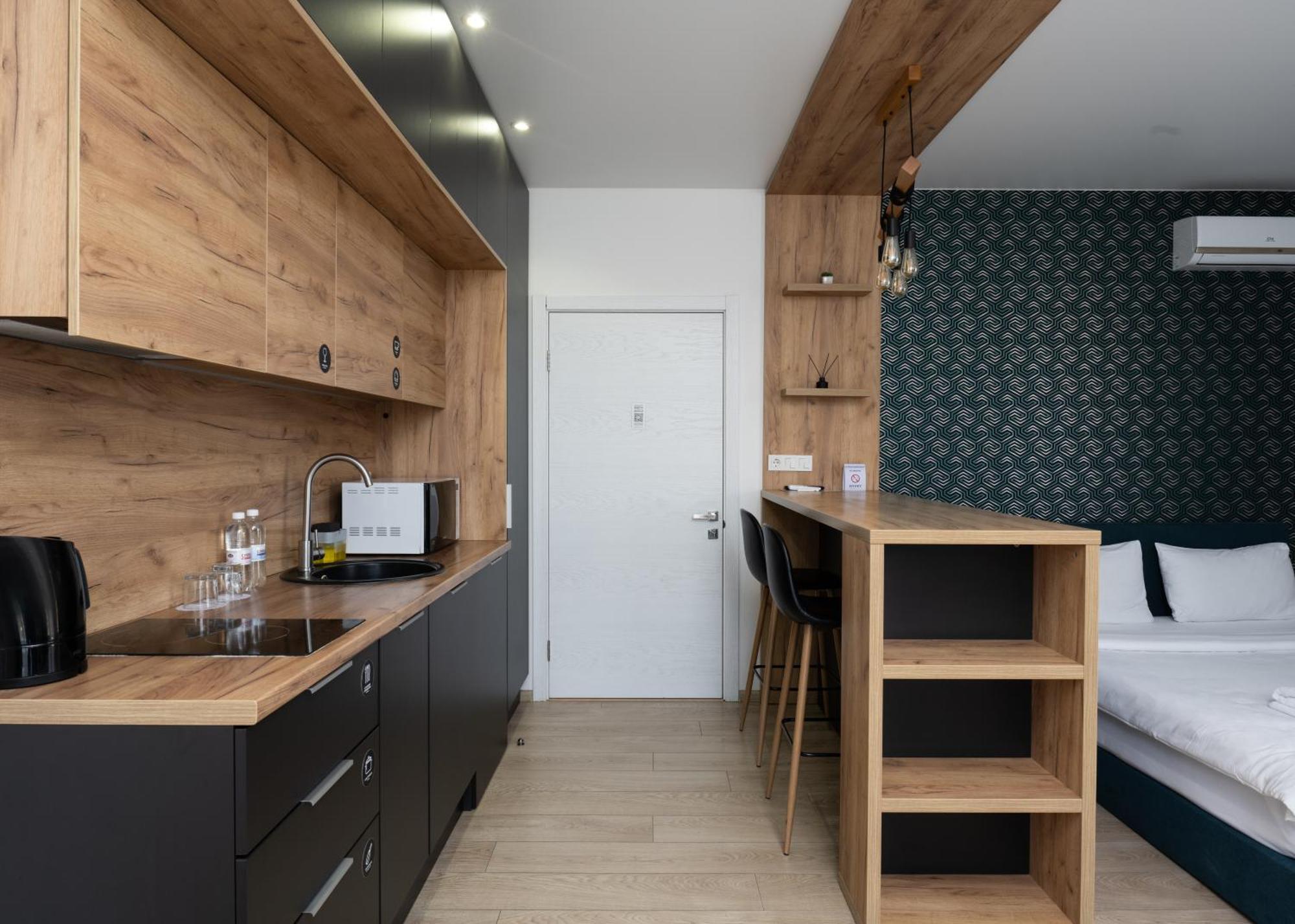 Nyvky Residence Kyiv Exterior photo